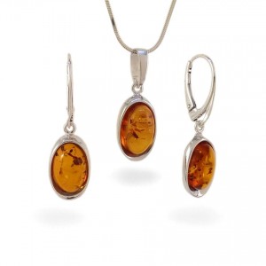 Amber pendant | Sterling silver | Height - 26mm, Width - 10mm | Weight - 1,5g | ZD.1070W