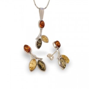 Amber pendant | Sterling silver | Height - 33mm, Width - 12mm | Weight - 1,6g | ZD.839W