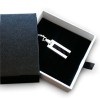 USB Stick mit Privat Gravur  | USB 2.0 8GB | Sterling Silber | Kohlenstofffaser | Verfügbar in 10 Schriftarten und Symbolen